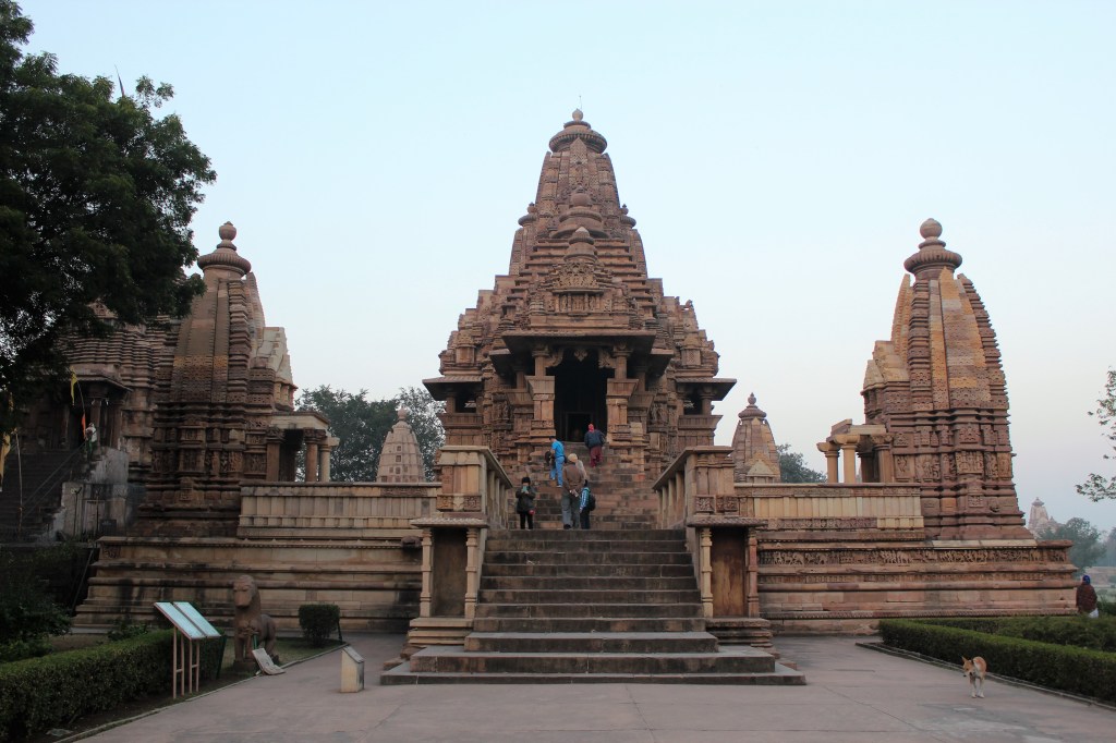 lakshmana temple, well preserved, exquisite sculpture
