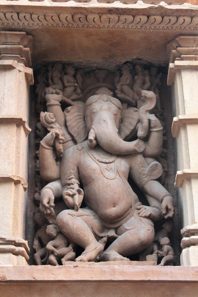 lord ganesha, sculpture, mesmerize, eye for detail, craftsmanship