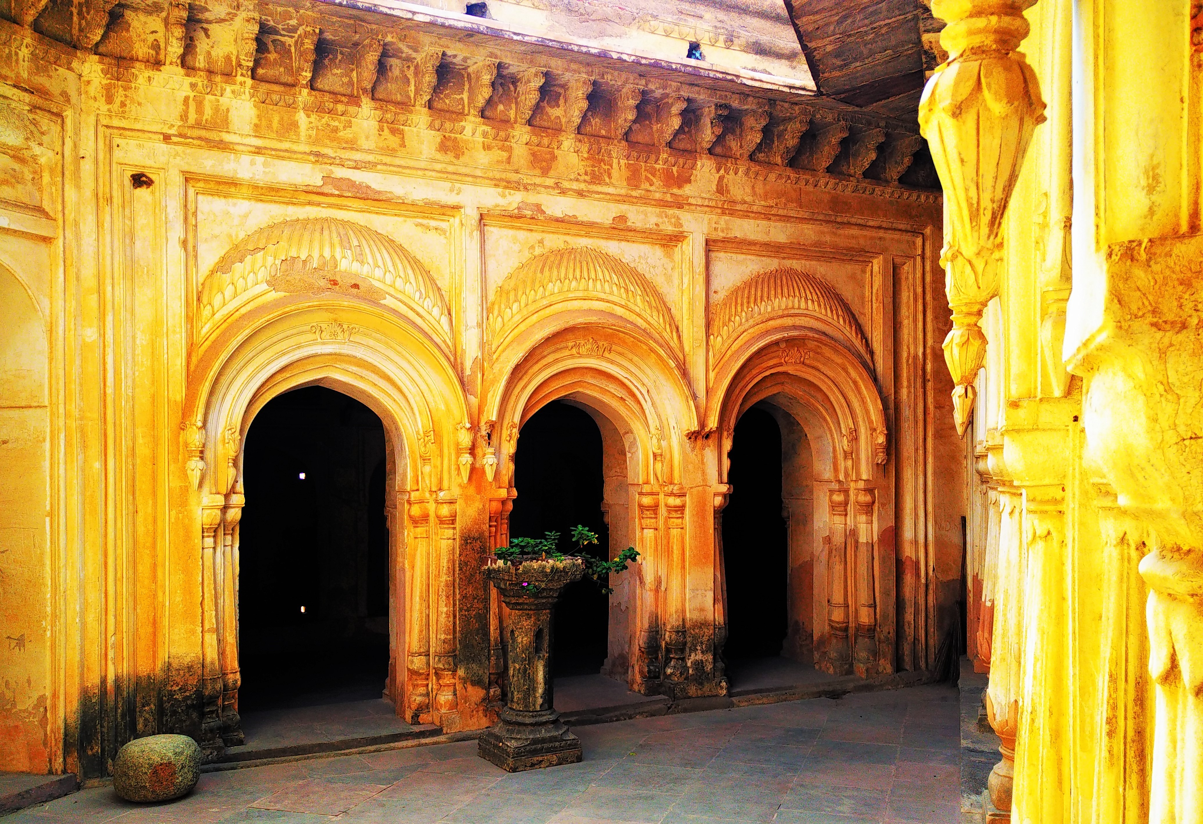 fascinate, heritage, laxmi narayan mandir, orchha, madhya pradesh