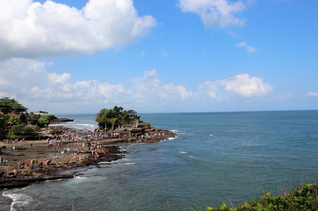 pura tanah lot