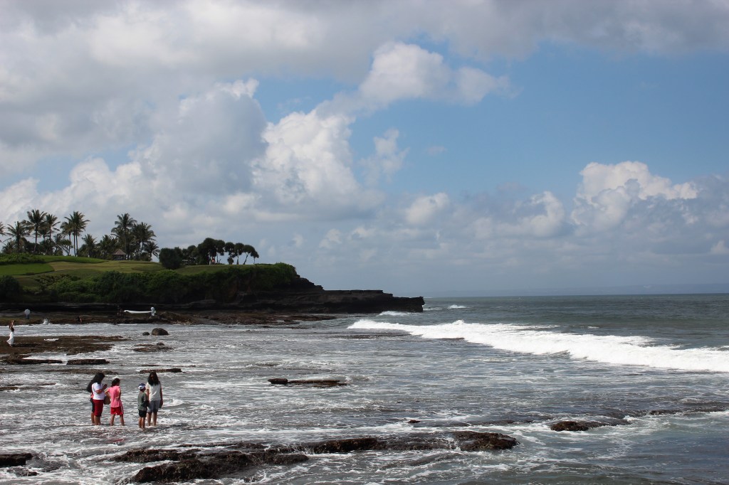 Indian Ocean, Pura Tanah Lot,