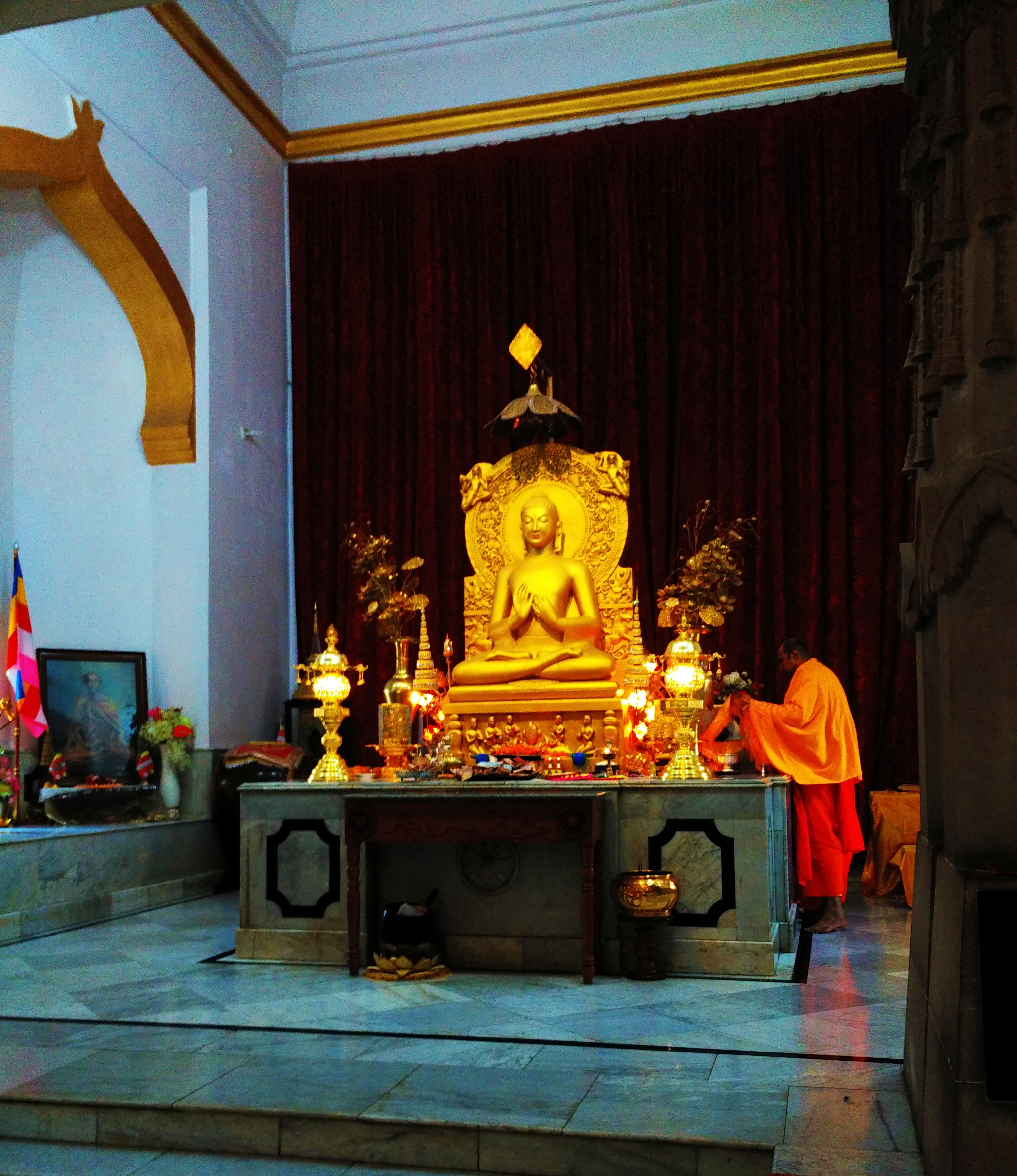 Shakyamuni Buddha, relics, Mulagandha Kuti Vihara, sarnath, varanasi, uttar pradesh, india