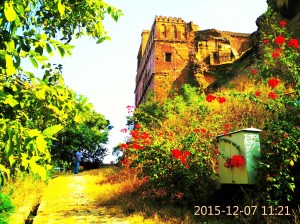 Barua Sagar Fort, Uttar Pradesh