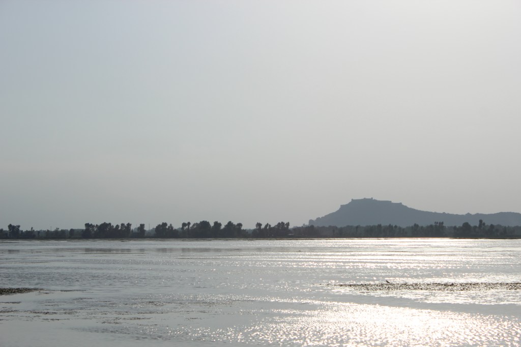 Sun reflection on the Dal Lake in Srinagar, Kashmir